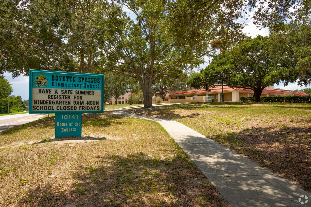 Boyette Springs Elementary School, Rankings & Reviews