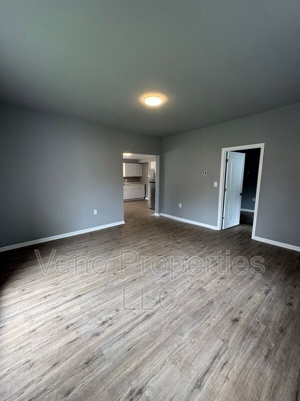 17-19-19 Ave a, Cambridge, NY 12816 - photo 5