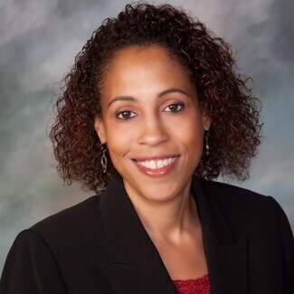 Traci Lewis