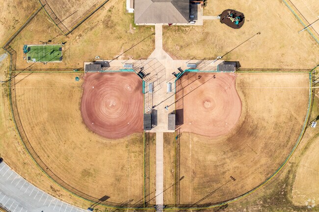 Maumelle Diamond Center Softball Complex is a short drive outside Oak Grove.