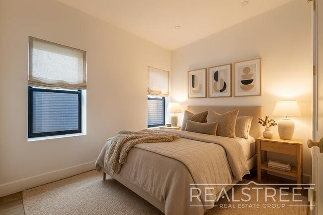 522 Eastern Pkwy, Brooklyn, NY 11225 - photo 4