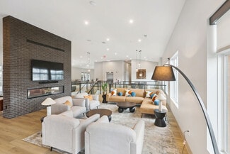 300 Hillview Dr, Pittsburgh, PA 15237