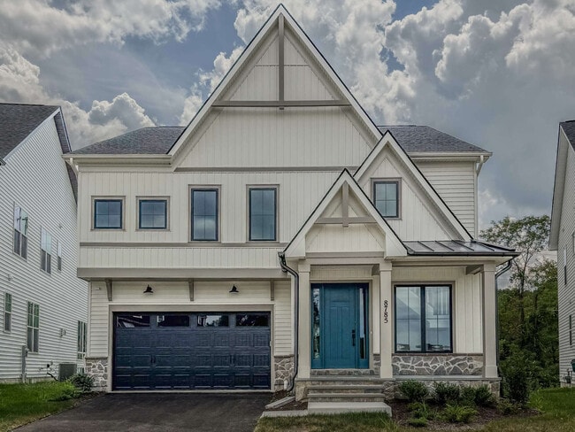 8785 Helleber Spring Cir, Frederick, MD 21701 - photo 3