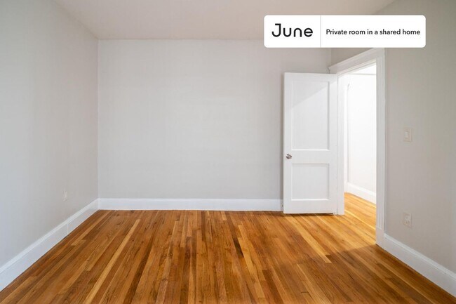 122 Hillside St unit C, Boston, MA 02120 - photo 5