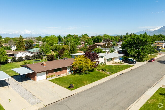 The well-manicured streets and sense of community attract residents to the Cherry Hill neighborhood.