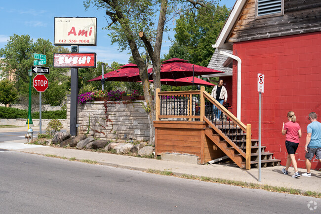 Restaurant Ami is the perfect place for people who like delicious Japanese cuisine.