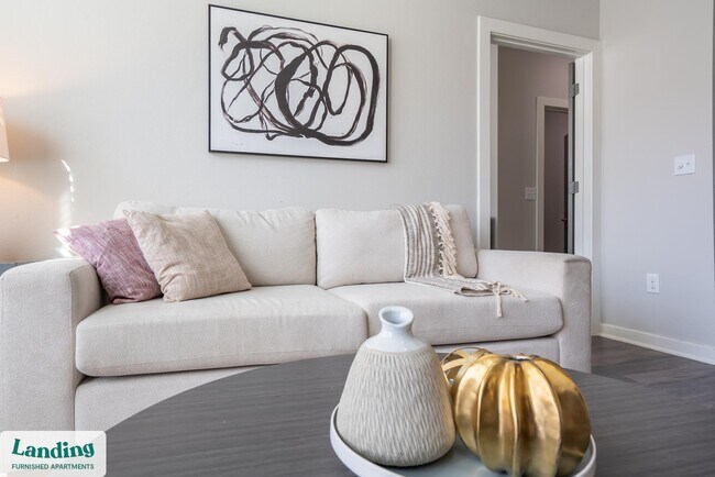 1415 N Main Ave unit 1214.1406652, San Antonio, TX 78212 - photo 2