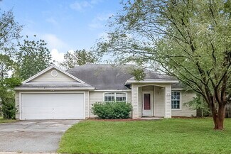 8173 Pilgrims Trace Dr N, Jacksonville, FL 32244