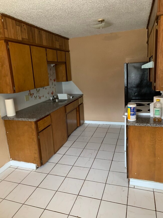 2006 Williams St unit 3, van Buren, AR 72956 - photo 3