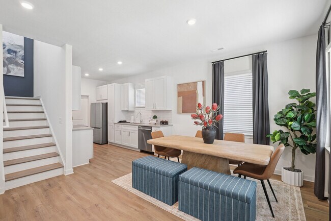 Hamlet Falling Creek - Homes & Townhomes for Rent, Midlothian, VA 23112 - photo 6