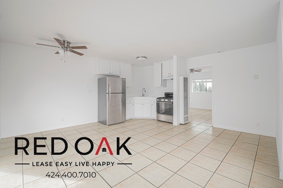 25108 Normandie Ave unit 12, Los Angeles, CA 90710 - photo 1