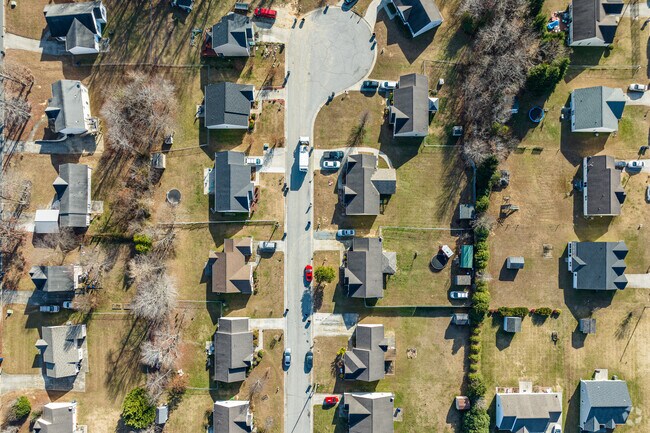 Georgetown-Beacon Hill boasts generous lots.