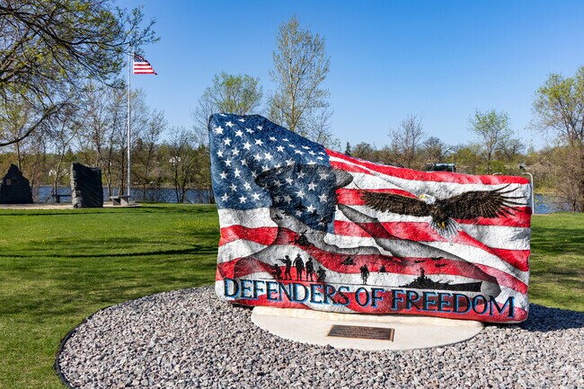 Veterans Rock honors service members at Wilson Park.