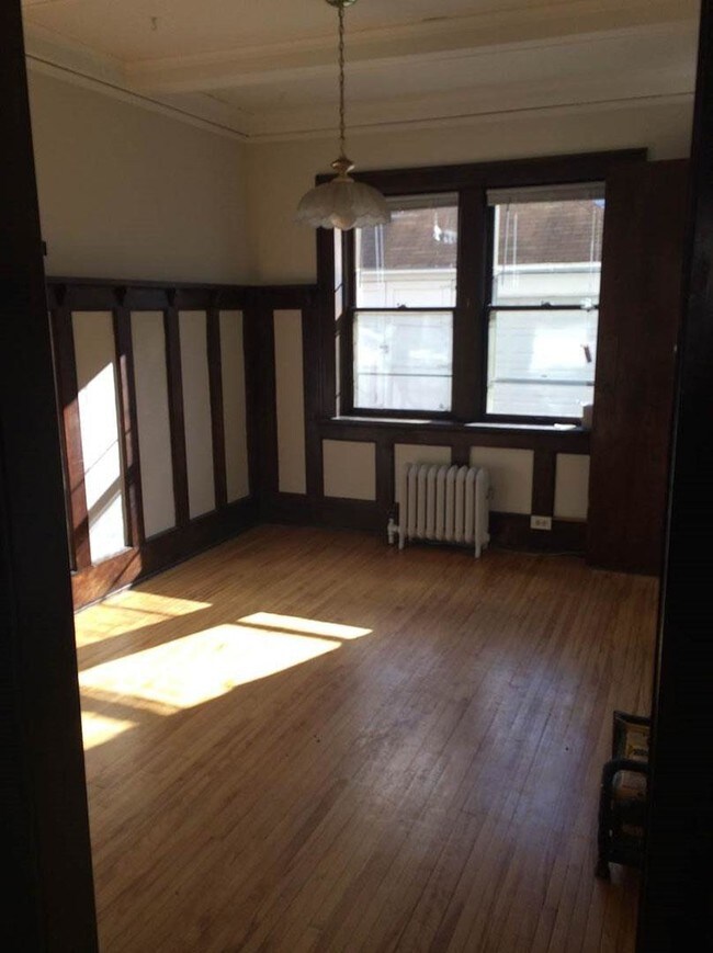 Knox and Lagoon Apartments, Minneapolis, MN 55408 - photo 4