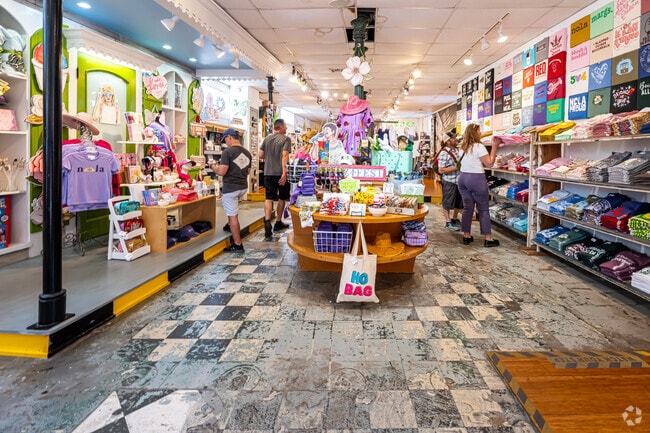 Shop at the very popular Fleurty Girl Boutique on Magazine St near the Irish Channel.