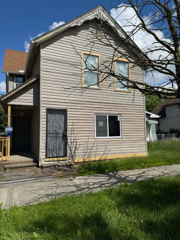 3199 W 44th St unit 1, Cleveland, OH 44109 - photo 1