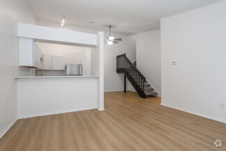 951-1008 Coventry Village Green Ct, Newark, OH 43055