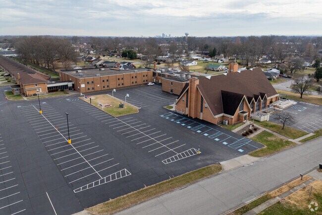 Our Lady of Perpetual Help School provides specialized educational opportunities to New Albany.