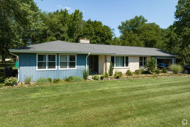 Hawthorn Woods has many mid-century houses including charming single story ranch homes.