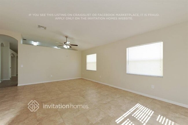 31335 Glendalough Way, Wesley Chapel, FL 33545 - photo 3