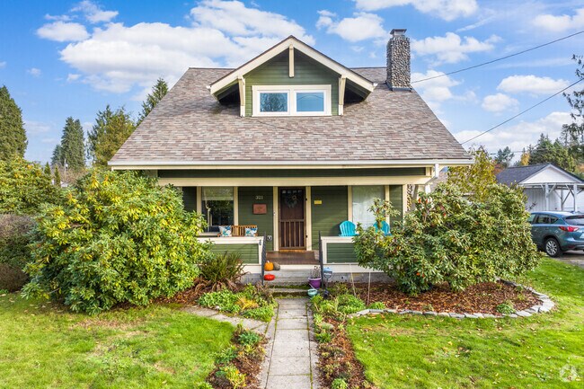 Single-family Craftsman and ranch-style homes range from $700,000 to $2 million in Monroe.