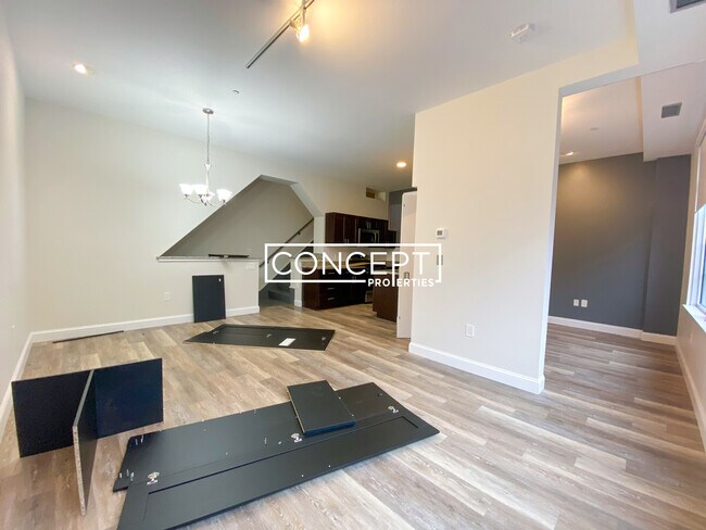 160 E Berkeley St unit 518AB, Boston, MA 02118 - photo 6