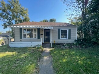 1902 S Walnut St, South Bend, IN 46613