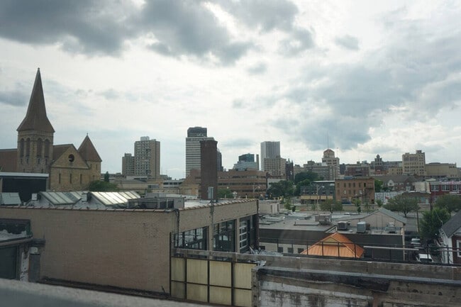 350 East Ave unit ID1258968P, Rochester, NY 14604 - photo 6