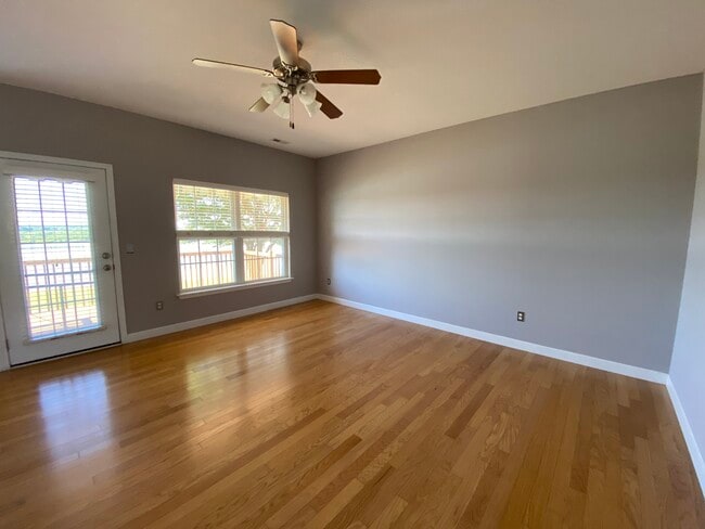 122 Azalea Ridge, Johnson City, TN 37601 - photo 3