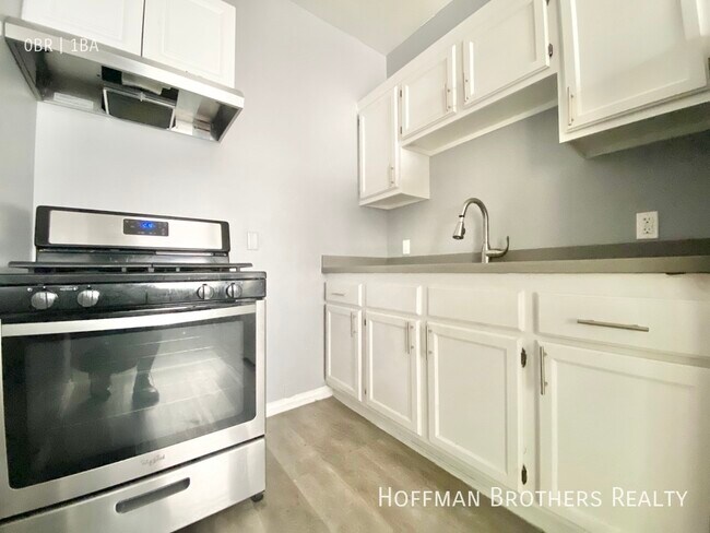 854 S Oxford Ave unit 110, Los Angeles, CA 90005 - photo 2