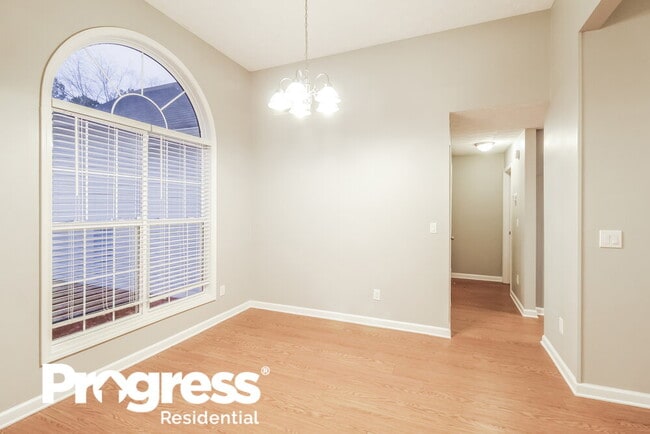 1917 Summit Creek Way, Loganville, GA 30052 - photo 5