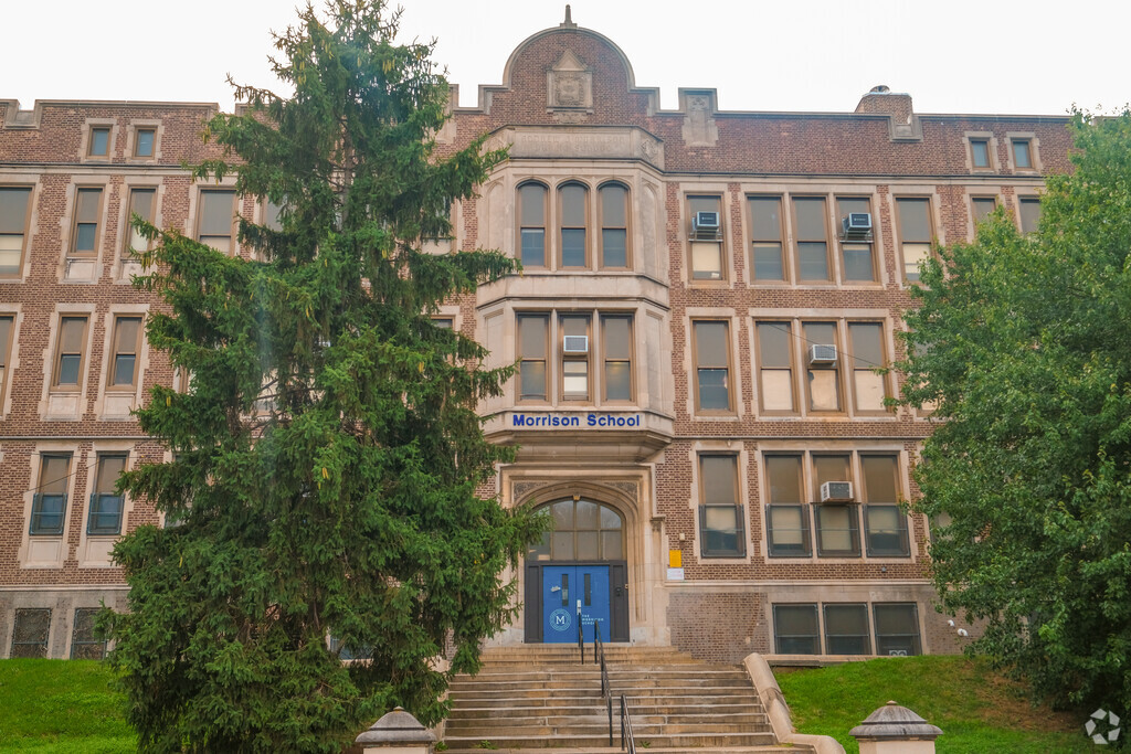 Andrew J. Morrison School provides education in the neighborhood of 
Olney