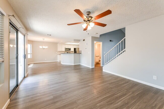 2811 Cacto Ct, Henderson, NV 89074 - photo 5