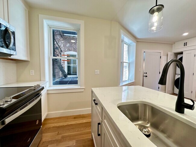 66 N Margin St unit 64 - 4F, Boston, MA 02113 - photo 7