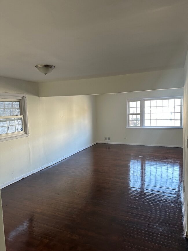 36 Chester Ave unit A, Irvington, NJ 07111 - photo 3