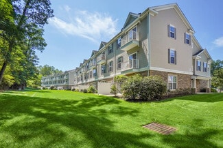 401 Waterview Ct, Cedar Knolls, NJ 07927