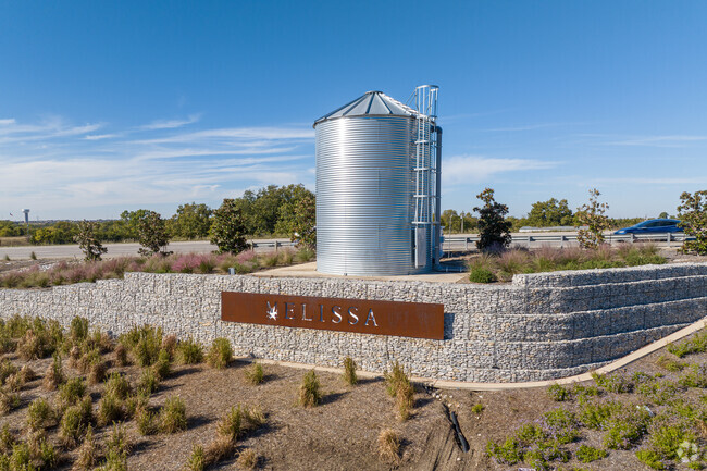 The Melissa signage welcomes you as you drive into town.