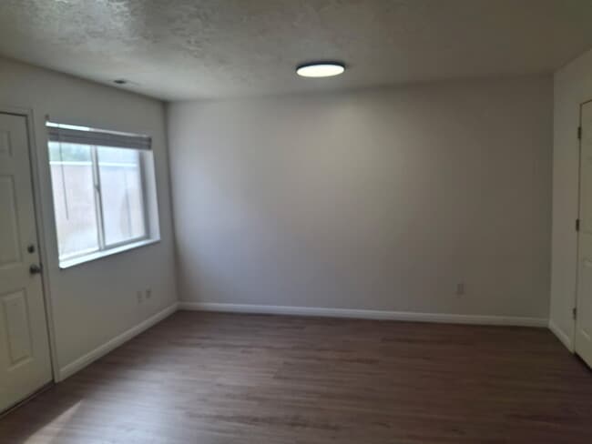 1376 N 260 W, Logan, UT 84341 - photo 2