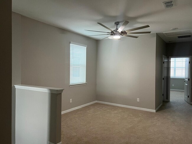 780 Yukon Ln, Debary, FL 32713 - photo 2