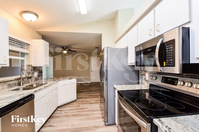 3330 SW 27th Ave, Cape Coral, FL 33914 - photo 7