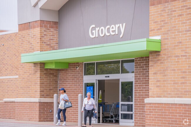The Walmart Neighborhood near Huntwick fulfills locals' daily grocery needs.