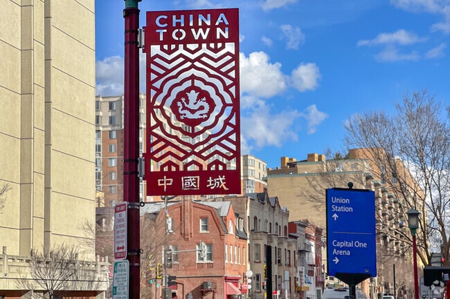 Chinatown street sign along H Street