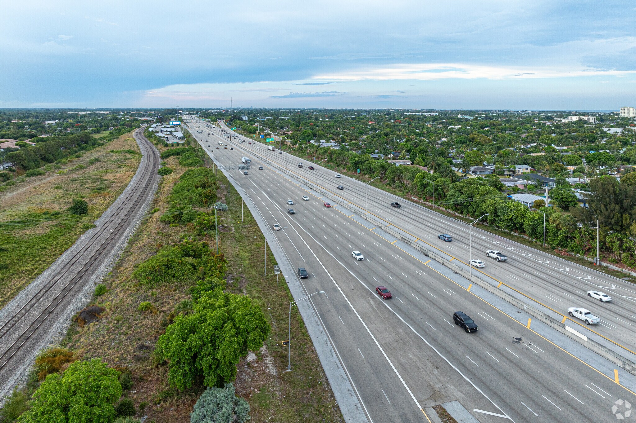 Interstate I-95 is the main highway to access the neighborhood