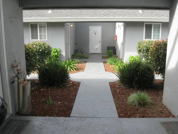 3357 E Fairmont Ave unit C, Fresno, CA 93726 - photo 7