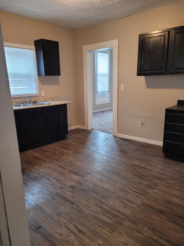 1328 Indiana Ave, Toledo, OH 43607 - photo 3