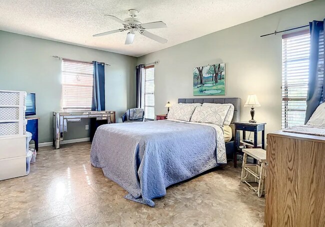 5894 Longbow Ln unit 60, West Palm Beach, FL 33415 - photo 2