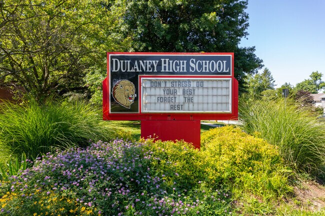 Dulaney High School has a student to teacher ratio of 17 to 1.