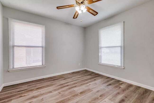 1501 Ridgeview St, Mesquite, TX 75149 - photo 6