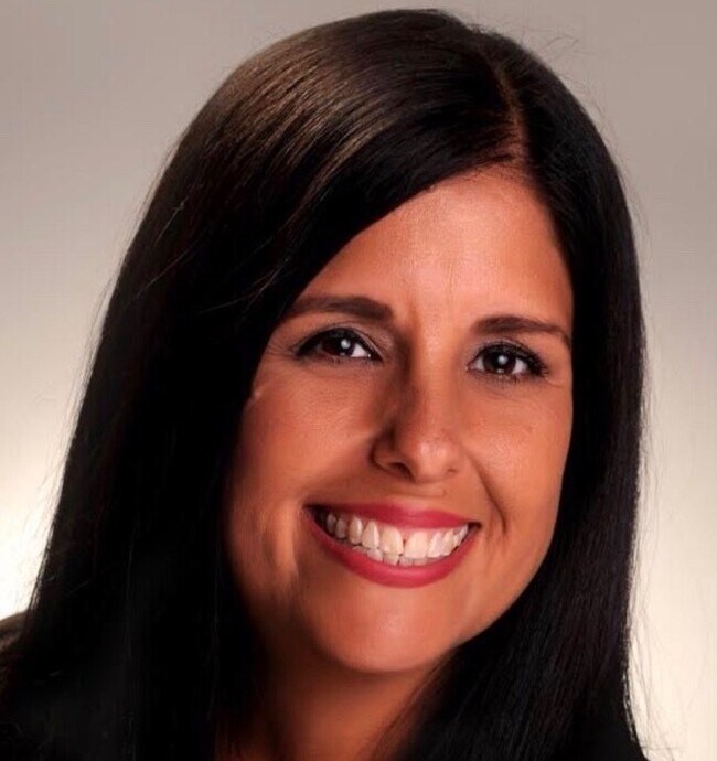 Rachel Salazar Curry