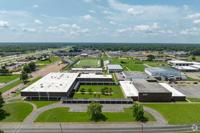 Wossman High School.